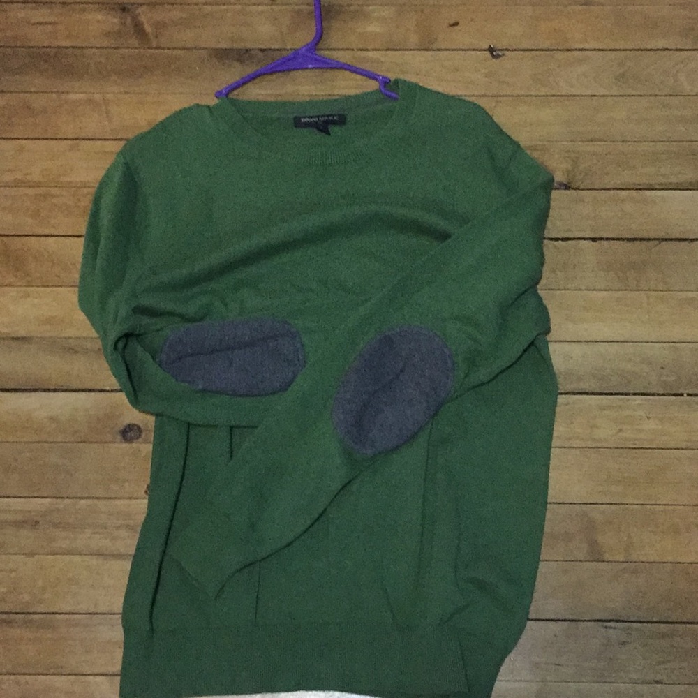 Banana republic green sweater with gray elbow pad